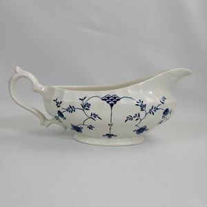 Churchill Finlandia Gravy Boat